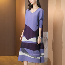 Load image into Gallery viewer, Half Sleeve Round Neck Folded Chinese Style Casual Dress Boho Dress
