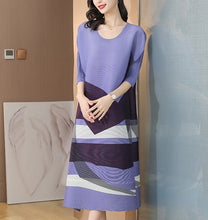 Load image into Gallery viewer, Half Sleeve Round Neck Folded Chinese Style Casual Dress Boho Dress
