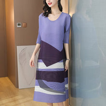 Load image into Gallery viewer, Half Sleeve Round Neck Folded Chinese Style Casual Dress Boho Dress
