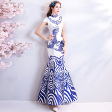 Load image into Gallery viewer, Dragons Pattern Mandarin Collar Mermaid Cheongsam Chinese Style Wedding Dress
