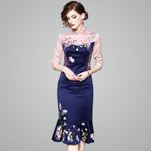 Muatkan imej ke dalam penonton Galeri, Floral Embroidery Mandarin Collar Cheongsam Top Mermaid Evening Dress
