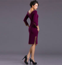 Load image into Gallery viewer, Long Sleeve Boat Neck Knee Length Bodycon Pencil Dress
