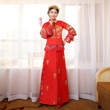 Muatkan imej ke dalam penonton Galeri, Long Sleeve A-line Bodycon Chinese Wedding Suit
