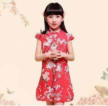 Muatkan imej ke dalam penonton Galeri, Knee Length Cap Sleeve Floral Girl&#39;s Cheongsam Chinese Dress
