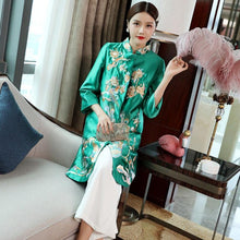 Load image into Gallery viewer, 3/4 Sleeve Floral Embroidery Taffeta Chinese Wind Coat Han Costume
