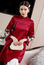 Load image into Gallery viewer, 3/4 Sleeve Floral Embroidery Traditional Chinese Coat with Tassel
