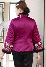 Load image into Gallery viewer, Fur Edge Floral Embroidery Brocade Chinese Style Wadded Coat
