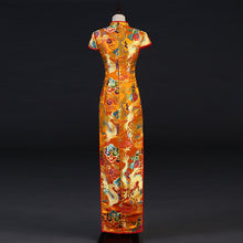 Muatkan imej ke dalam penonton Galeri, Dragon &amp; Phoenix Pattern Full Length Brocade Cheongsam Evening Dress
