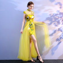 Muatkan imej ke dalam penonton Galeri, Knee Length Brocade Cheongsam Dress with Tull Skirt
