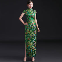 Muatkan imej ke dalam penonton Galeri, Dragon &amp; Phoenix Pattern Full Length Brocade Cheongsam Evening Dress
