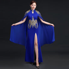 Load image into Gallery viewer, Floral Appliques Mermaid Chinese Prom Dress with Billowing Sleeves
