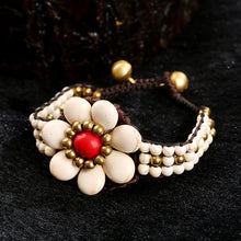 Muatkan imej ke dalam penonton Galeri, Bloom Design Boho Style Handmade Wax String Bracelet
