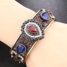 Load image into Gallery viewer, Drop Shape Gem Retro Bracelet
