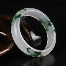 Muatkan imej ke dalam penonton Galeri, Lux Genuine Burmese Icy Jade Bangle Bracelet
