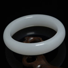 Load image into Gallery viewer, Lux Genuine Xinkiang Hetian Jade Bangle Bracelet
