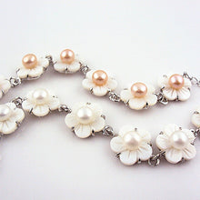 Load image into Gallery viewer, Plum Blossom Shape Genuine Fresh Water Pearls Bracelet
