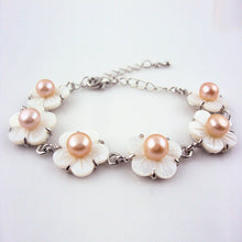 Load image into Gallery viewer, Plum Blossom Shape Genuine Fresh Water Pearls Bracelet
