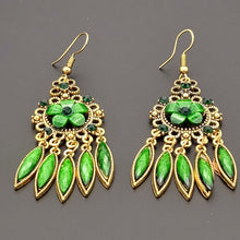 Load image into Gallery viewer, Cheongsam Matched Chinese Style Green Flower Earrings
