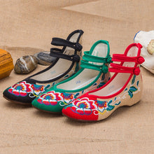 Load image into Gallery viewer, Traditional Chinese Floral Embroidery Wedge Heel Shoes
