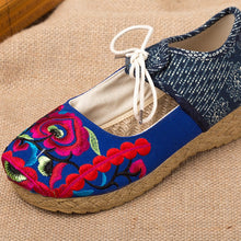 Load image into Gallery viewer, Traditional Chinese Floral Embroidery Homespun Shoes Sneakers
