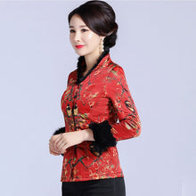 Muatkan imej ke dalam penonton Galeri, Fur Collar &amp; Cuff Brocade Chinese Jacket with Long Pants
