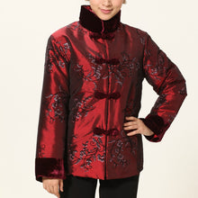 Muatkan imej ke dalam penonton Galeri, Fur Collar &amp; Cuff Floral Embroidery Taffeta Chinese Wadded Coat
