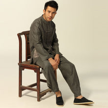 Muatkan imej ke dalam penonton Galeri, Signature Cotton Traditional Chinese Jacket with Floral Embroidery Pocket
