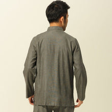 Muatkan imej ke dalam penonton Galeri, Signature Cotton Traditional Chinese Jacket with Floral Embroidery Pocket
