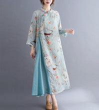 Muatkan imej ke dalam penonton Galeri, Signature Cotton Loose Hanfu Traditional Floral Chinese Costume
