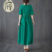 Muatkan imej ke dalam penonton Galeri, Signature Cotton V Neck Tea Length Oriental Casual Dress
