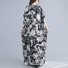 Muatkan imej ke dalam penonton Galeri, V Neck Floral Ramie Fabric Robe Chinese Style Casual Dress Boho Dress
