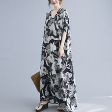 Muatkan imej ke dalam penonton Galeri, V Neck Floral Ramie Fabric Robe Chinese Style Casual Dress Boho Dress
