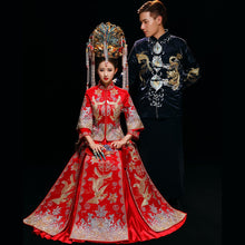 Muatkan imej ke dalam penonton Galeri, Dragon &amp; Phoenix Embroidery Brocade Retro Chinese Groom Suit
