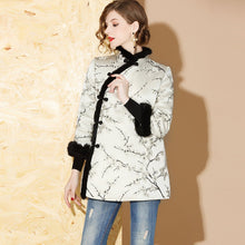 Load image into Gallery viewer, Long Sleeve Floral Fancy Cotton Chinese Style Wadded Coat with Fur Edge
