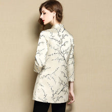 Muatkan imej ke dalam penonton Galeri, Mandarin Collar Floral Brocade Retro Chinese Style Jacket
