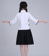 Muatkan imej ke dalam penonton Galeri, Cheongsam Top Knee Length Skirt Girl&#39;s Suit School Uniform
