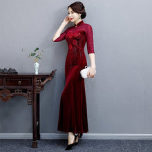 Load image into Gallery viewer, 3/4 Sleeve Floral Embroidery Mermaid Velvet Cheongsam Mother Dress
