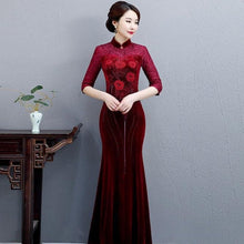 Load image into Gallery viewer, 3/4 Sleeve Floral Embroidery Mermaid Velvet Cheongsam Mother Dress
