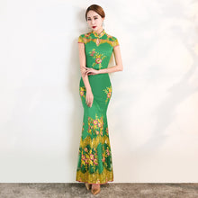 Muatkan imej ke dalam penonton Galeri, Floral Embroidery Lace Full Length Mermaid Cheongsam Evening Dress
