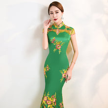 Load image into Gallery viewer, Floral Embroidery Lace Full Length Mermaid Cheongsam Evening Dress
