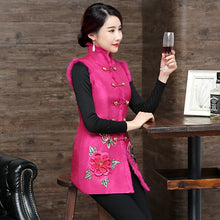 Muatkan imej ke dalam penonton Galeri, Floral Embroidery Stand Collar Chinese Style Wadded Waistcoat Vest
