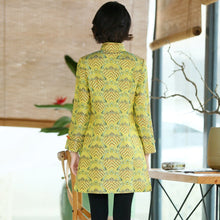 Load image into Gallery viewer, Mandarin Collar Knee Length Bodycon Chinese Style Wind Coat
