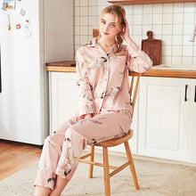 Muatkan imej ke dalam penonton Galeri, Crane Pattern 2-pieces Silk Blend Loungewear Nightwear Pajamas
