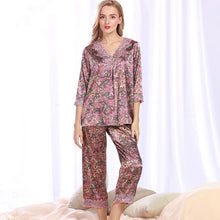 Muatkan imej ke dalam penonton Galeri, 3/4 Sleeve V Neck 2-pieces Silk Blend Loungewear Nightwear Pajamas
