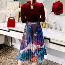 Muatkan imej ke dalam penonton Galeri, Chinese Style Floral Pleated Skirt
