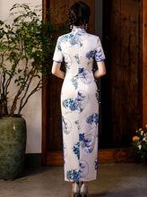 Load image into Gallery viewer, Mandarin Collar Short Sleeve Traditional Cheongsam Chinese Dress
