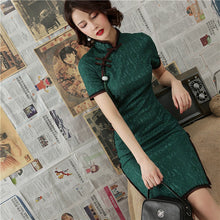 Load image into Gallery viewer, 1930&#39;s Shanghai Style Cheongsam Floral Lace Chinese Dress
