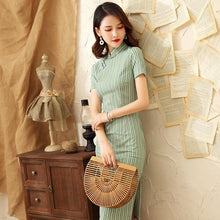 Load image into Gallery viewer, 1930&#39;s Shanghai Style Cheongsam Striped Chinese Dress
