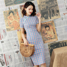 Load image into Gallery viewer, 1930&#39;s Shanghai Style Plaids &amp; Checks Pattern Retro Cheongsam Chinese Dress
