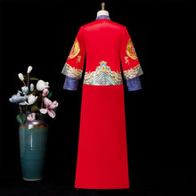 Muatkan imej ke dalam penonton Galeri, Dragon &amp; Phoenix Embroidery Brocade Traditional Chinese Groom Suit
